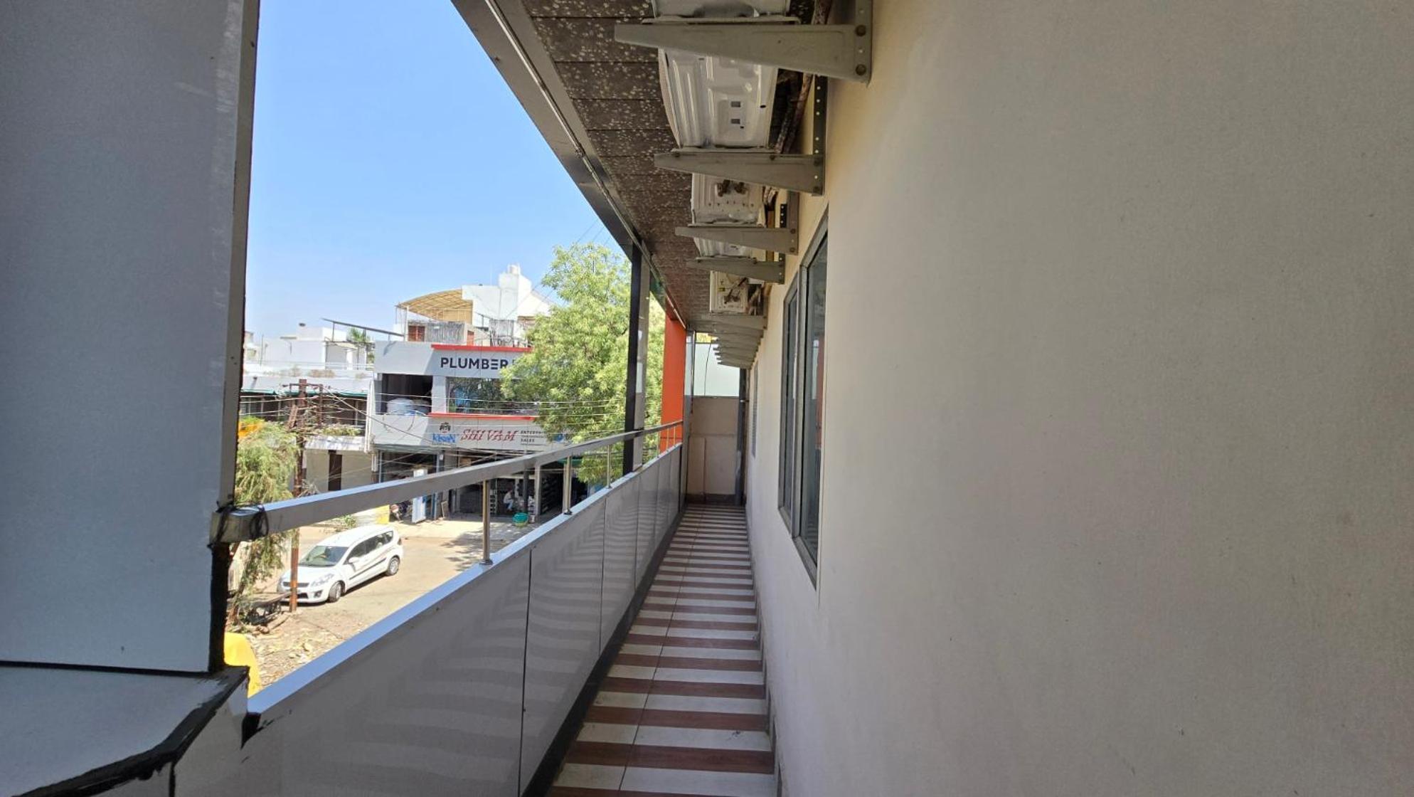 Hotel Maheshwari Green'S Ujjain Εξωτερικό φωτογραφία
