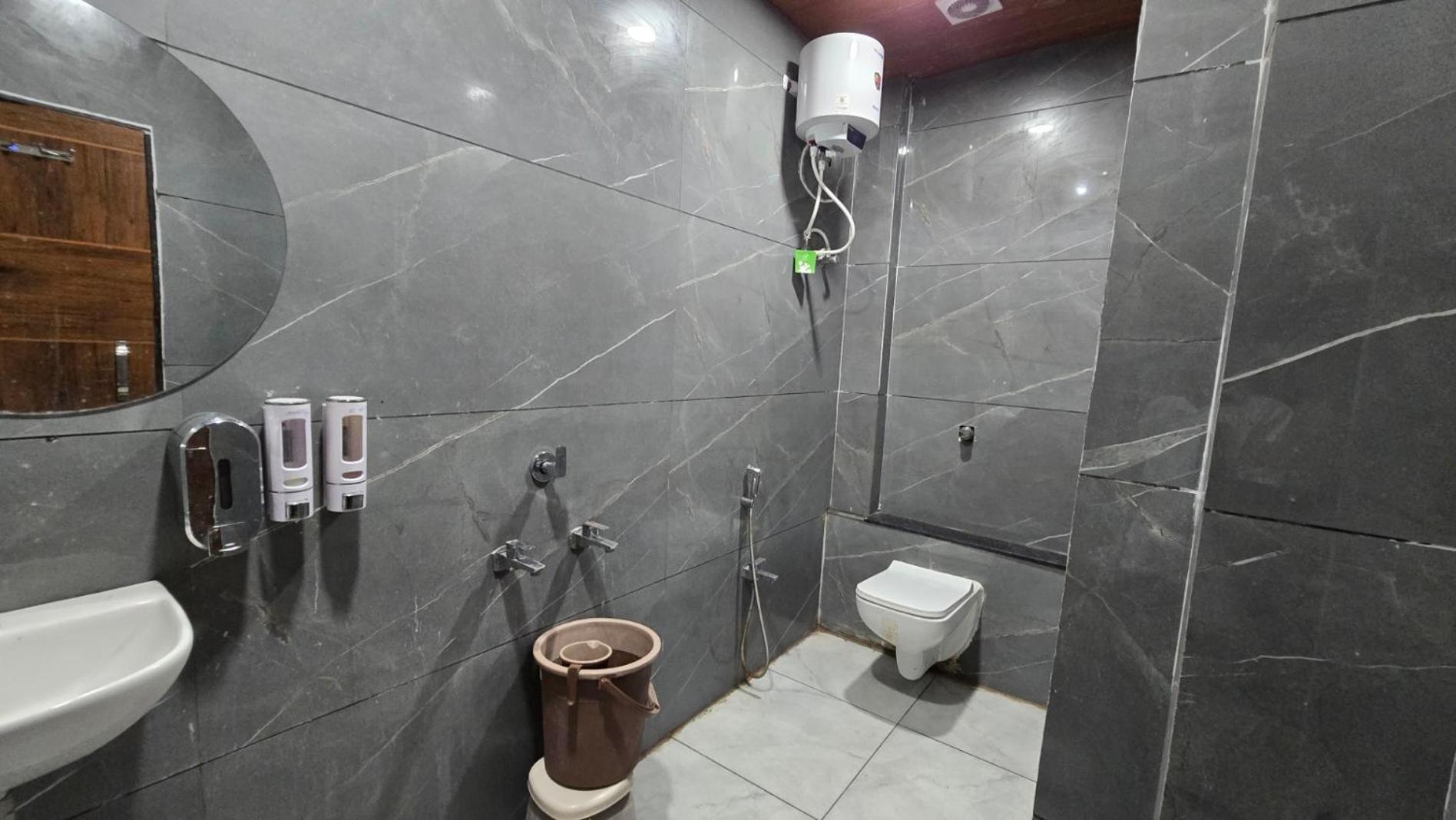 Hotel Maheshwari Green'S Ujjain Εξωτερικό φωτογραφία