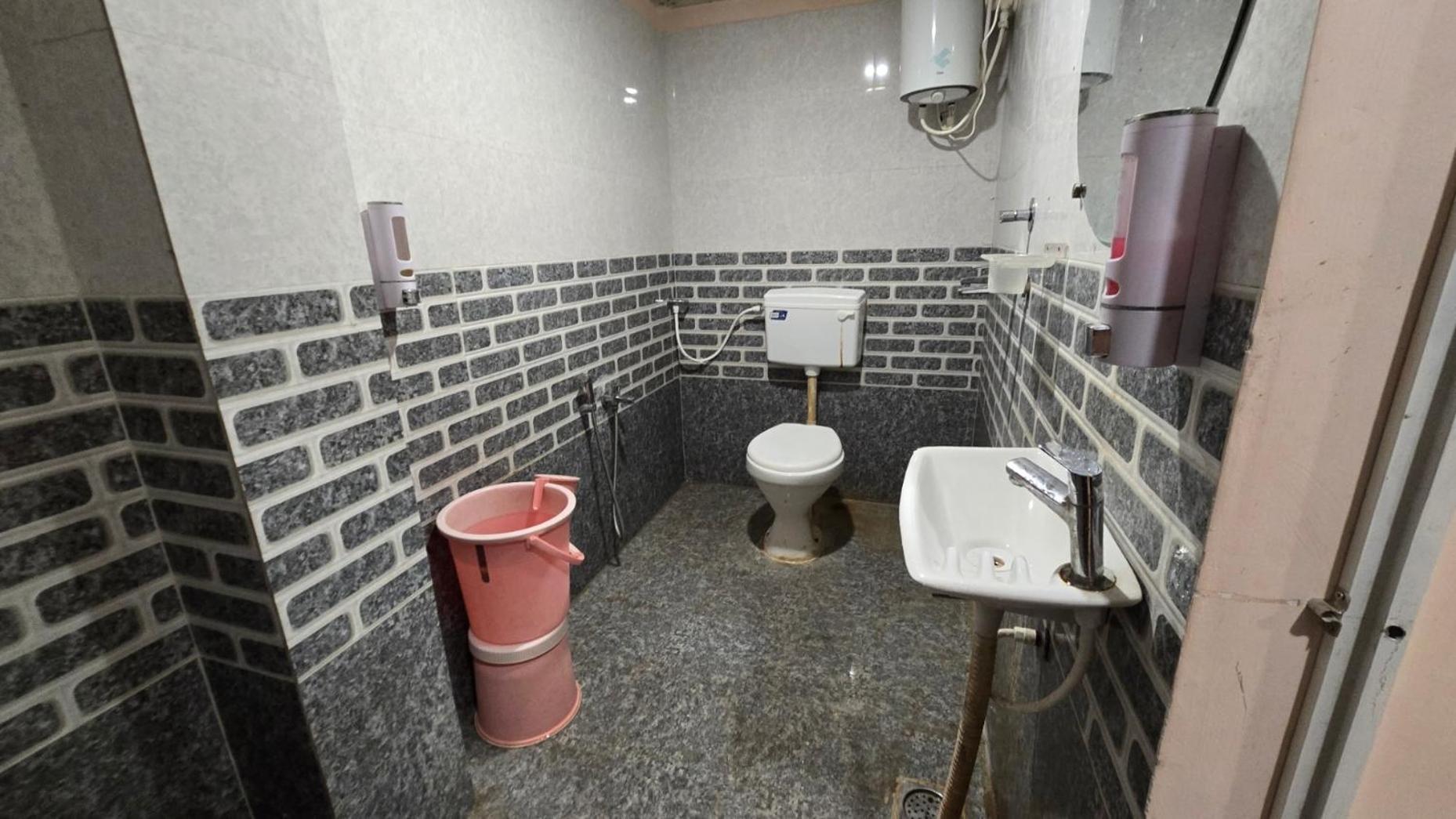 Hotel Maheshwari Green'S Ujjain Εξωτερικό φωτογραφία