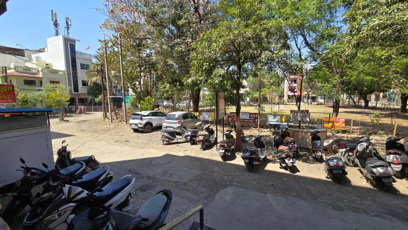Hotel Maheshwari Green'S Ujjain Εξωτερικό φωτογραφία