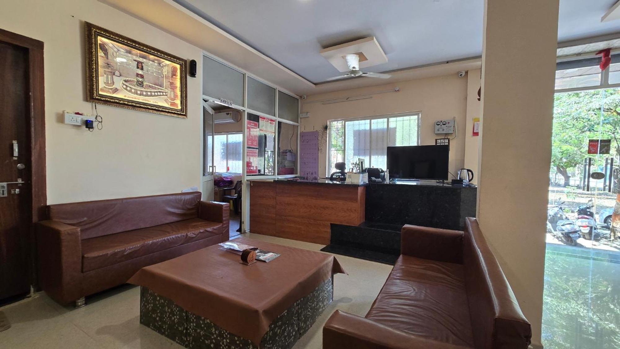 Hotel Maheshwari Green'S Ujjain Εξωτερικό φωτογραφία
