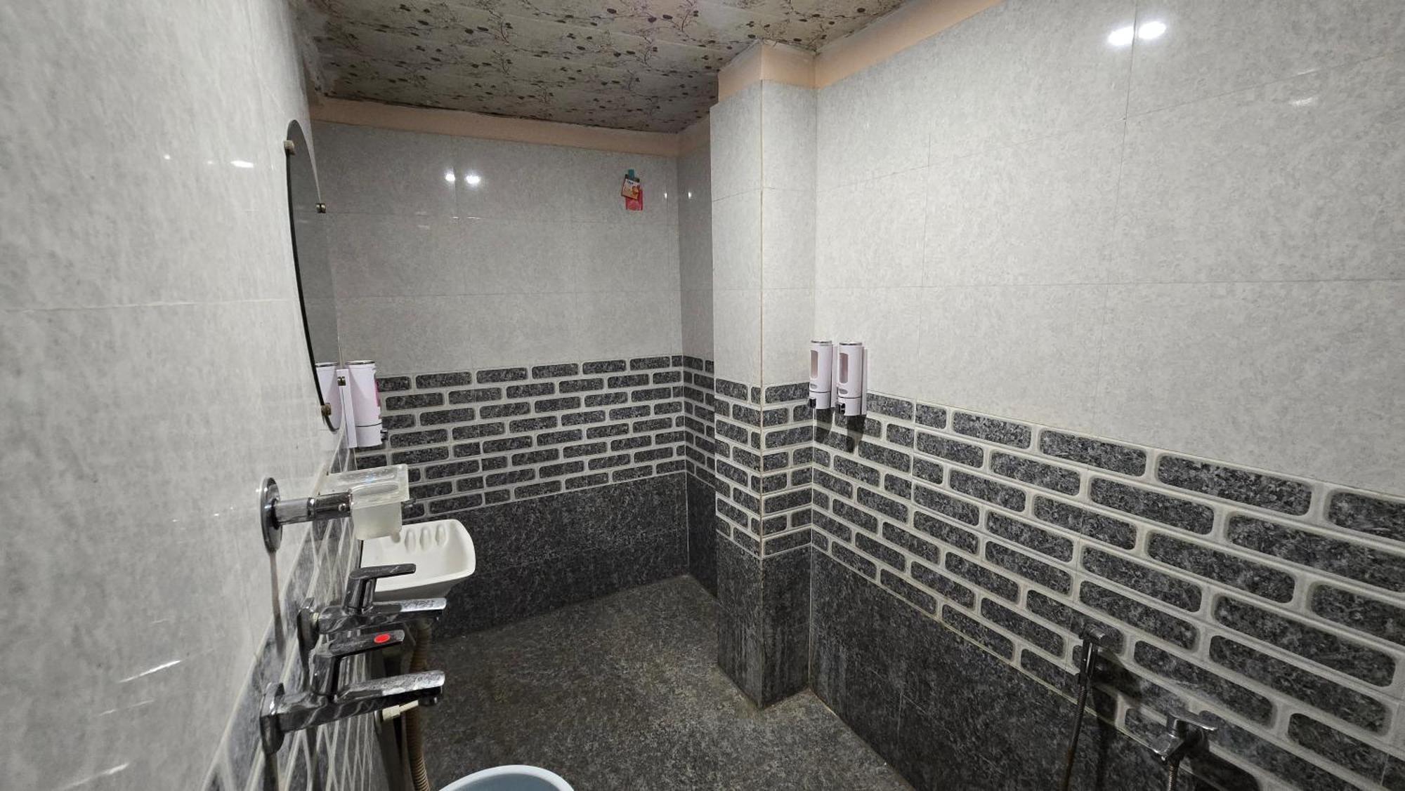 Hotel Maheshwari Green'S Ujjain Εξωτερικό φωτογραφία